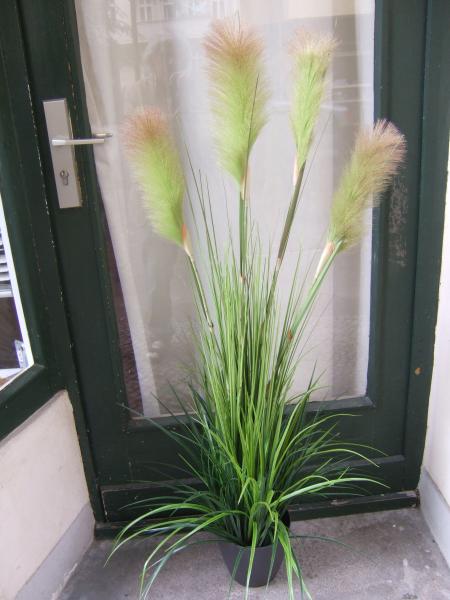 Künstliches Gras ca. 1,20m hellgrüne Blüten filigran